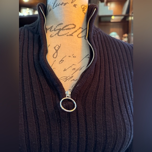 Forever 21 nwot small! Sweater with front zipper ! Sweater bin - Picture 4 of 6